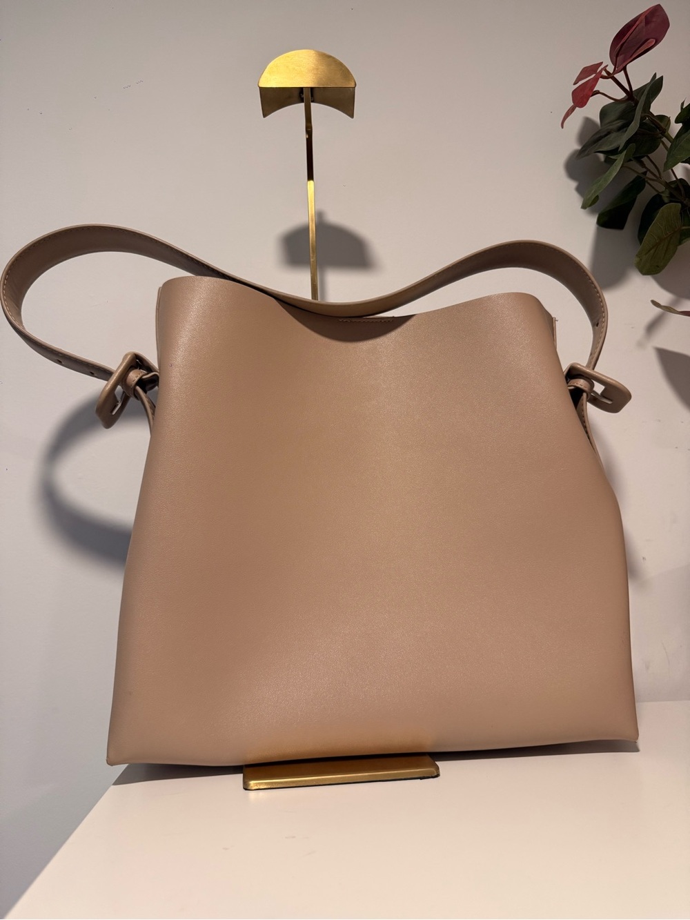 MNG Nude Shoulder Bag - Sleek Everyday Tote